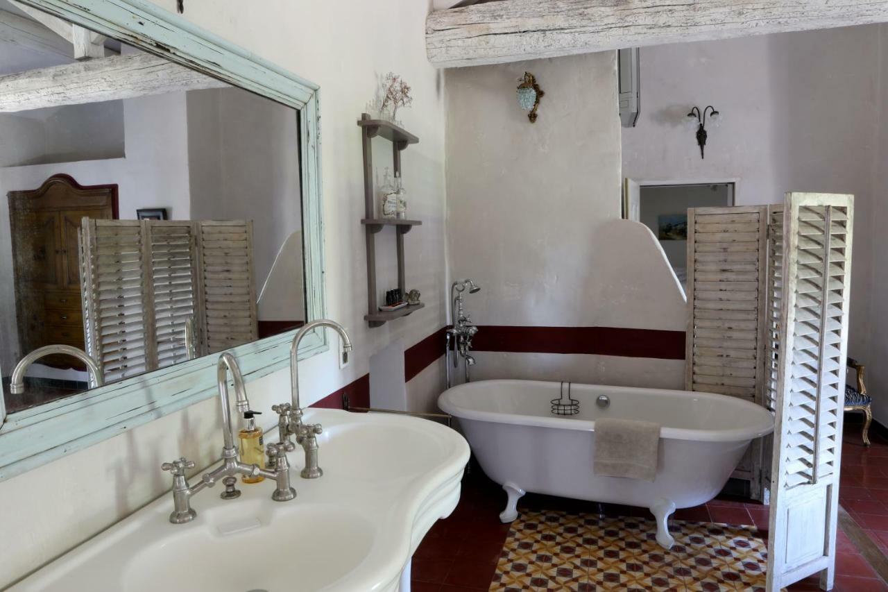 Justin De Provence Bed & Breakfast